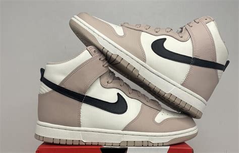 Nike Dunk High Fossil Stone (Women's) 